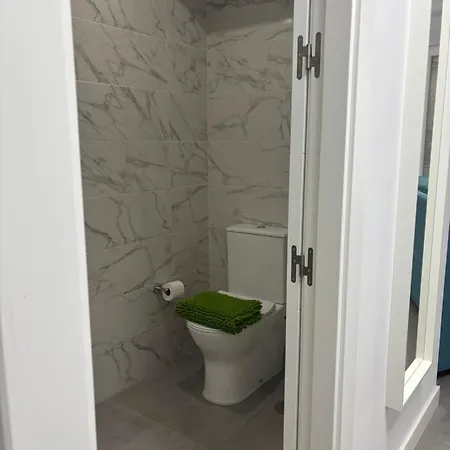 Apartamento 3 A 10 Min Caminando De La Estacion De Bus Y Tren Maria Zambrano